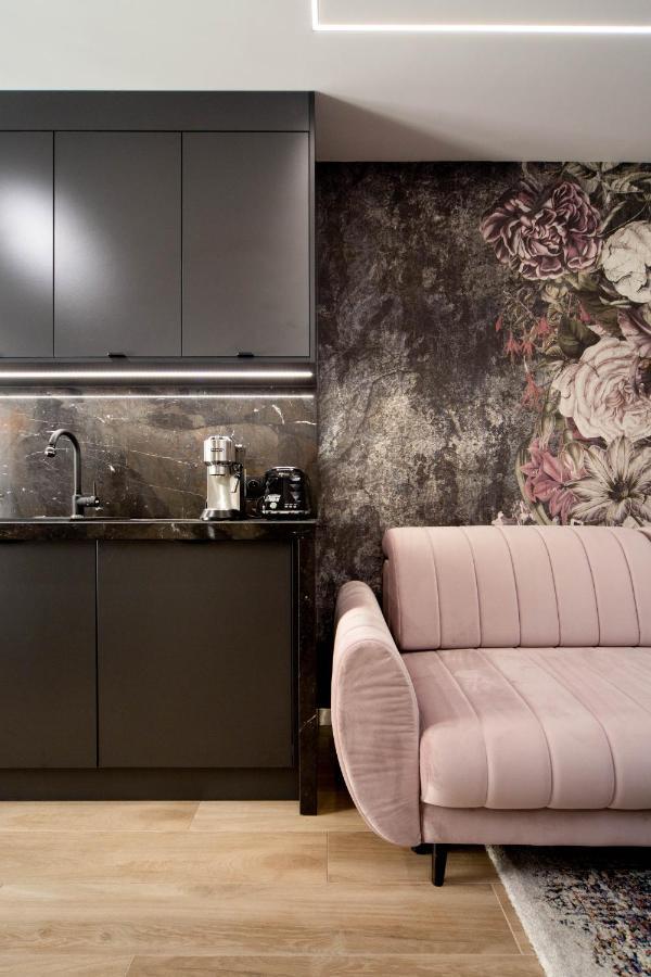 קרקוב Jacuzzi Apartment Main Square מראה חיצוני תמונה