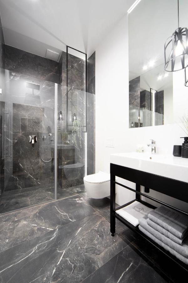 קרקוב Jacuzzi Apartment Main Square מראה חיצוני תמונה