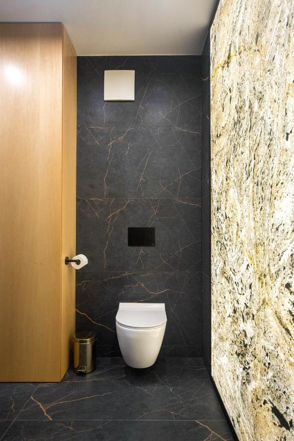 קרקוב Jacuzzi Apartment Main Square מראה חיצוני תמונה