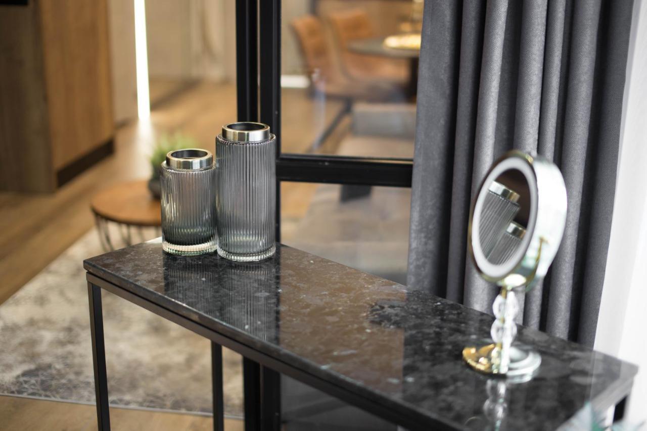 קרקוב Jacuzzi Apartment Main Square מראה חיצוני תמונה
